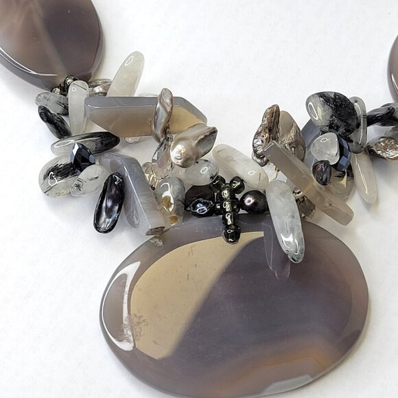 Chunky Grey Necklace,  Smoky Grey Agate Inspired Fashion Shell Chips Necklace - Picture 4 of 14